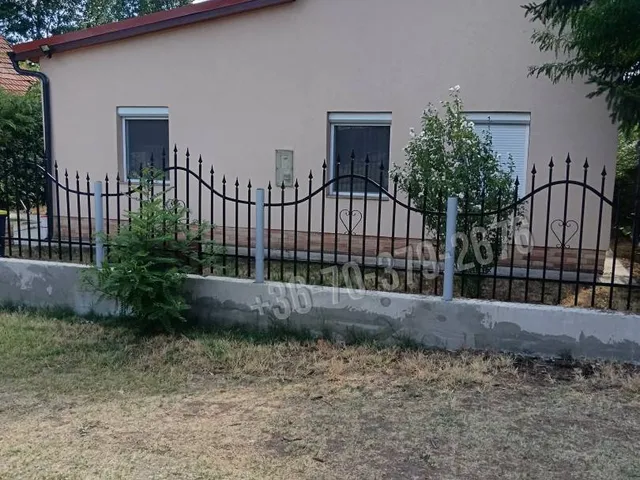 Eladó ház Tóalmás 1100 nm