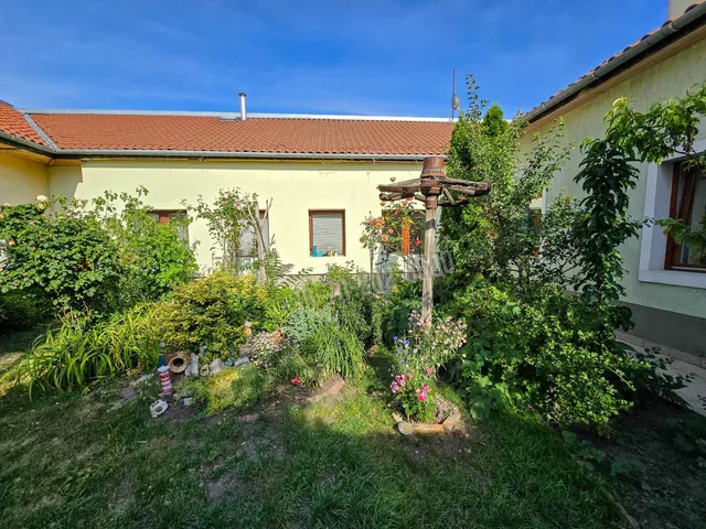 Eladó ház Budapest XV. kerület, Rákospalota 66 nm