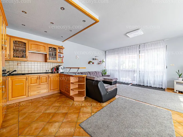 Eladó ház Siófok 495 nm