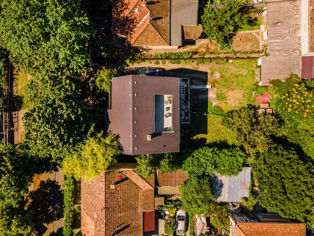 Kiadó ház Budapest XIX. kerület 306 nm