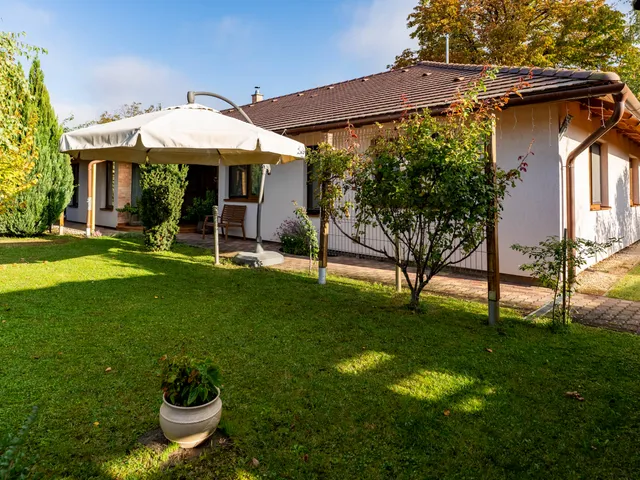 Eladó ház Balatonszabadi 205 nm