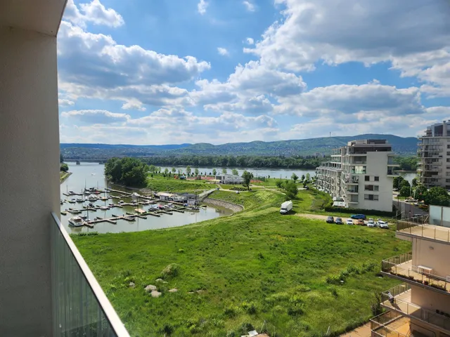 Kiadó lakás Budapest XIII. kerület 92 nm