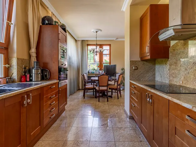 Eladó lakás Budapest II. kerület 107 nm