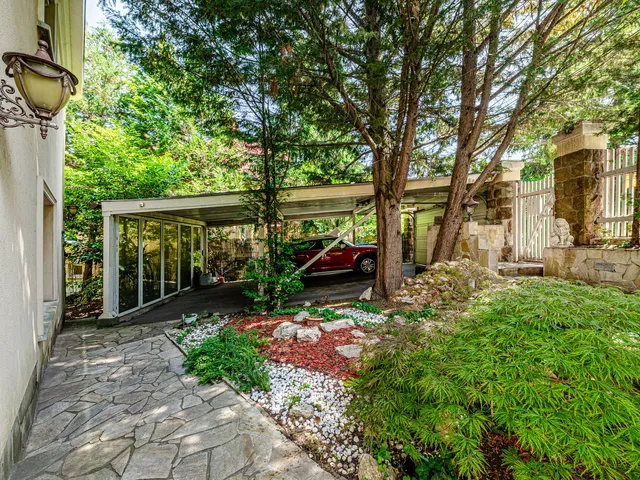 Eladó ház Budapest II. kerület 294 nm