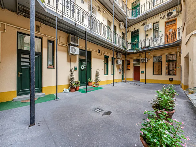 Eladó lakás Budapest XIII. kerület 117 nm