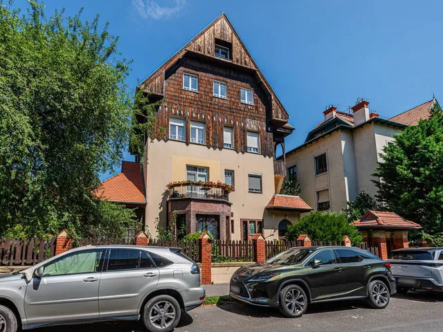 Eladó lakás Budapest I. kerület 186 nm