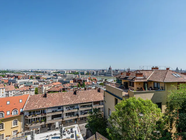 Eladó lakás Budapest I. kerület 186 nm