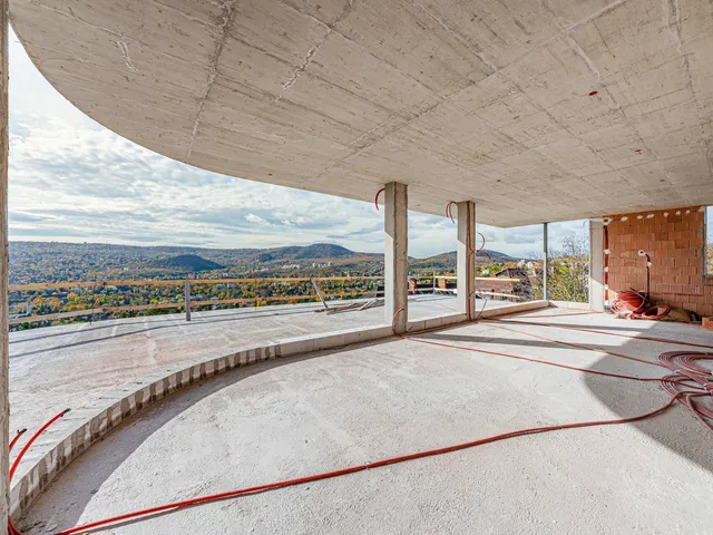 Eladó lakás Budapest II. kerület 209 nm