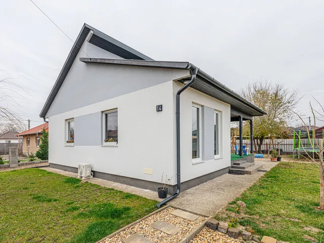 Eladó ház Vasad 72 nm