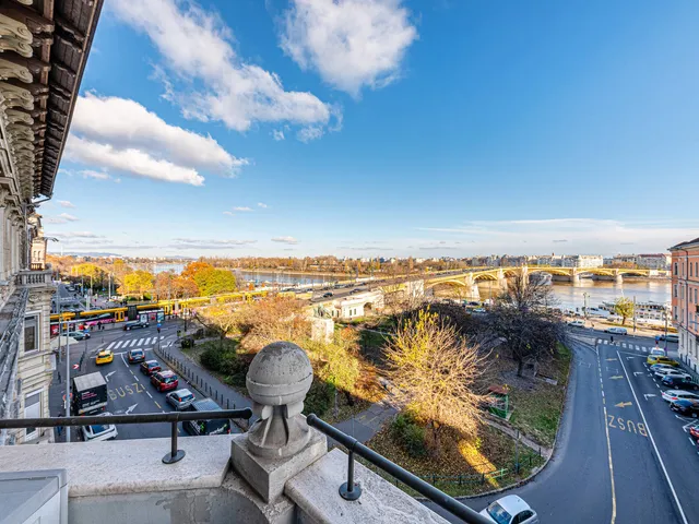 Eladó lakás Budapest II. kerület 98 nm