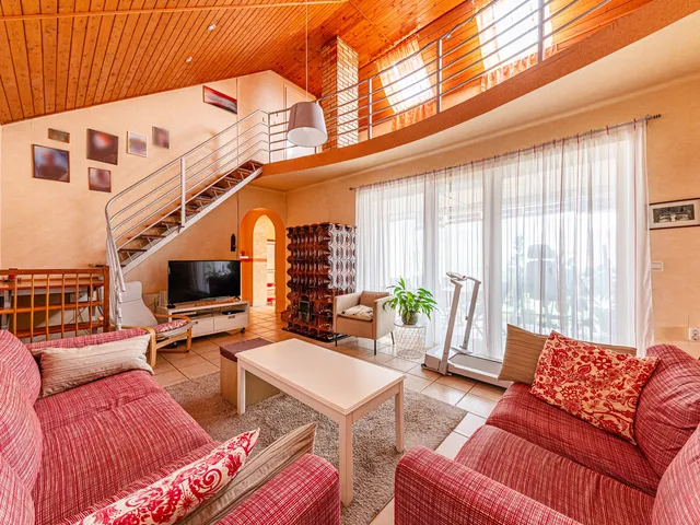 Eladó ház Dabas 215 nm