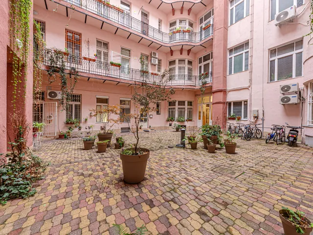 Eladó lakás Budapest XIII. kerület 105 nm