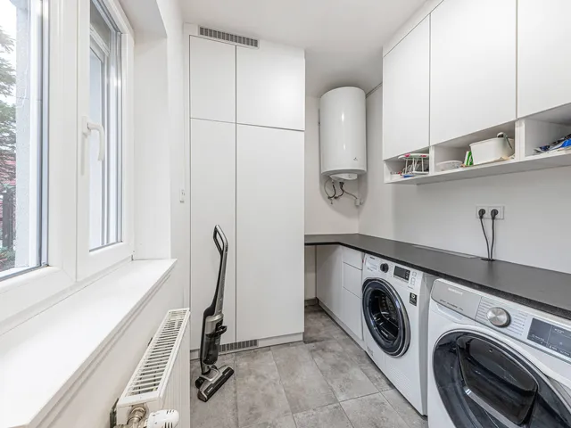 Eladó ház Budapest II. kerület 273 nm