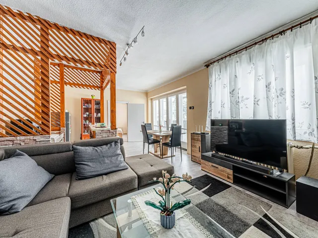 Eladó ház Balatonboglár 200 nm