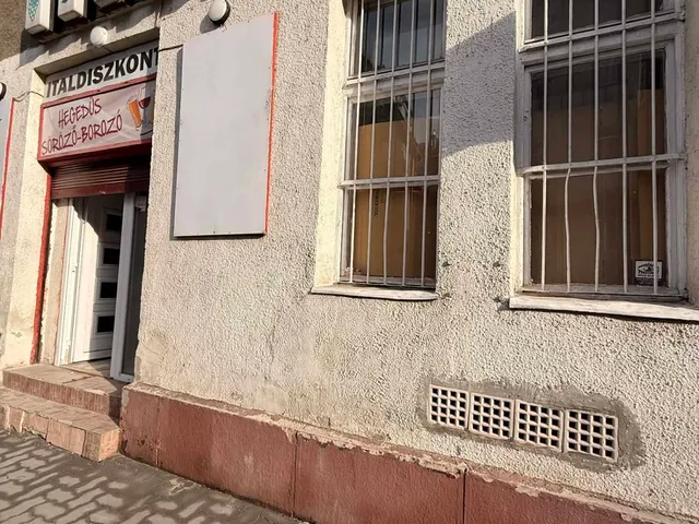 Eladó kereskedelmi és ipari ingatlan Budapest XIII. kerület 85 nm