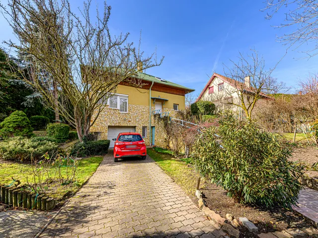 Eladó ház Budaörs 200 nm