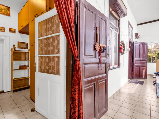 Eladó ház Budapest XV. kerület 123 nm