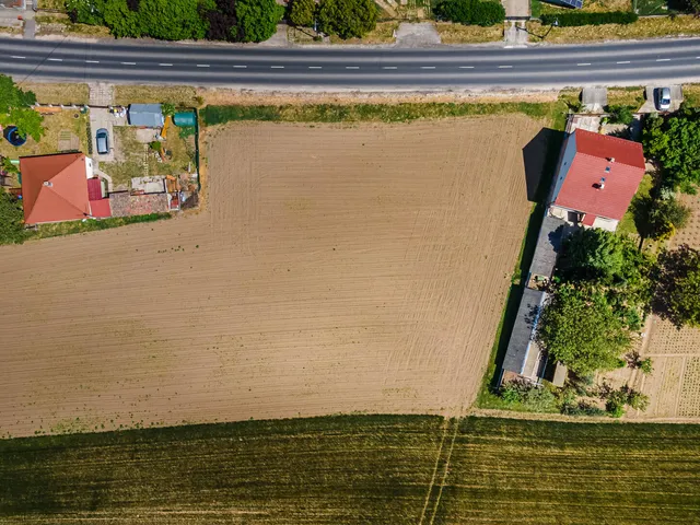 Eladó telek Szomor 1115 nm
