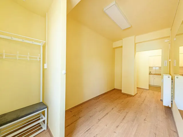 Kiadó kereskedelmi és ipari ingatlan Budapest XI. kerület 16 nm
