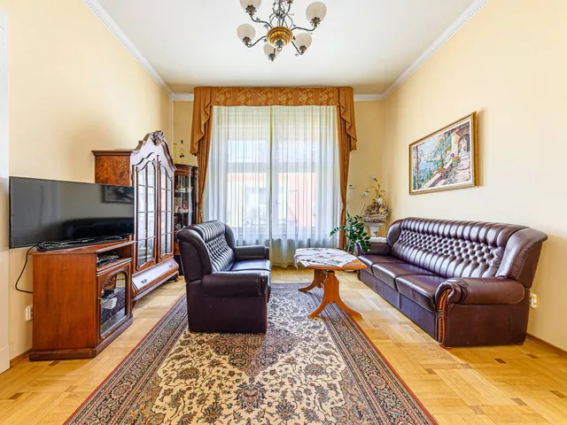 Eladó lakás Budapest IX. kerület 94 nm