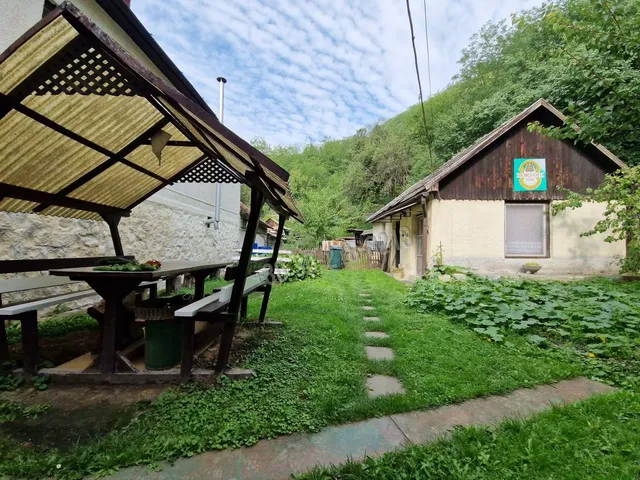 Eladó ház Borsodnádasd 230 nm