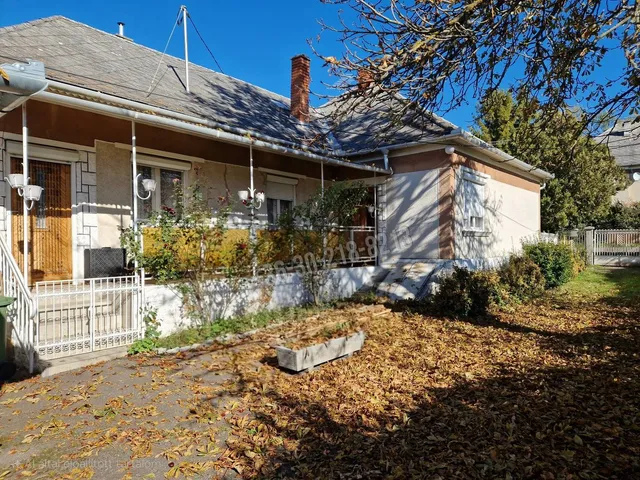 Eladó ház Balaton község 100 nm
