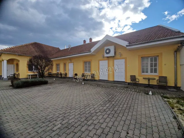 Eladó ház Eger, Hatvanihóstya 173 nm