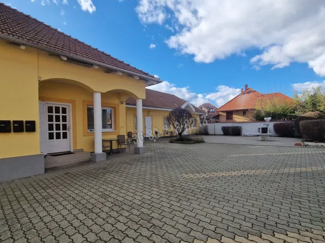 Eladó ház Eger, Hatvanihóstya 173 nm