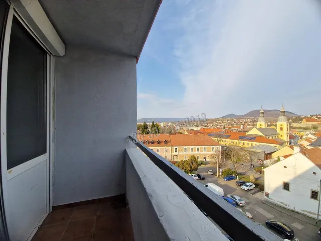 Kiadó lakás Eger, Belváros 55 nm