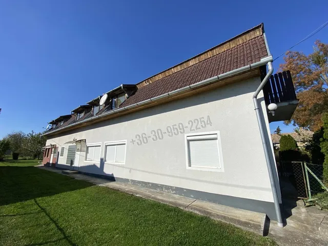 Eladó ház Pötréte 224 nm