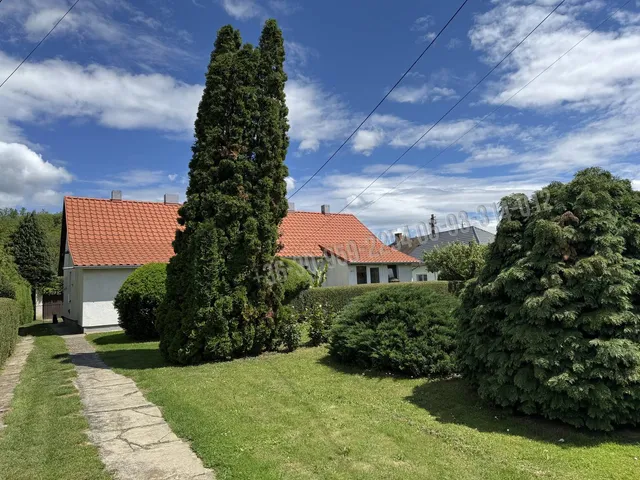 Eladó ház Újudvar 61 nm