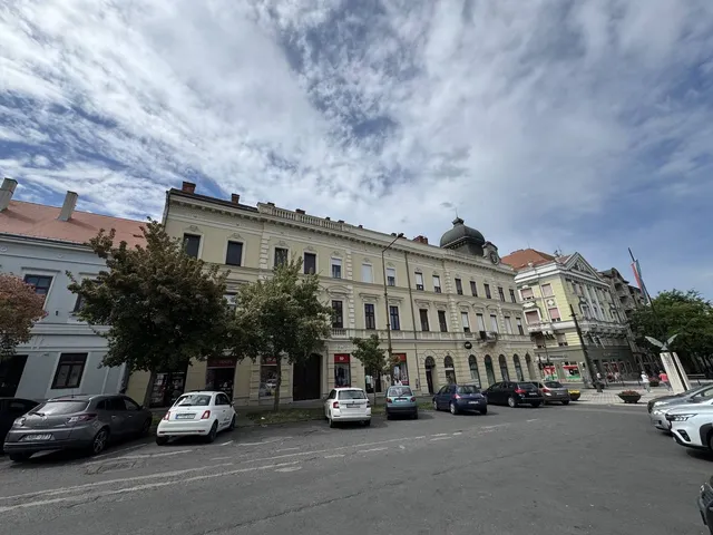 Eladó lakás Nagykanizsa, Belváros, Deák Ferenc tér 93 nm
