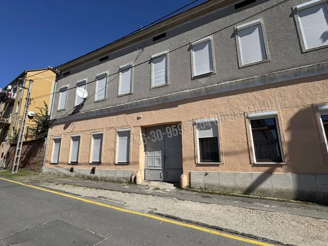 Eladó lakás Nagykanizsa, Belváros 24 nm