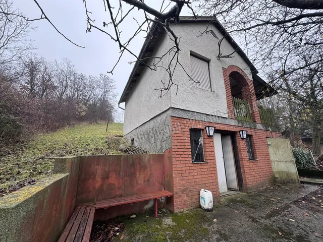 Eladó mezőgazdasági ingatlan Gelse 60 nm