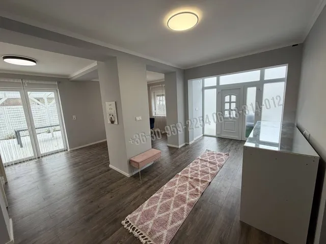 Eladó ház Surd 90 nm