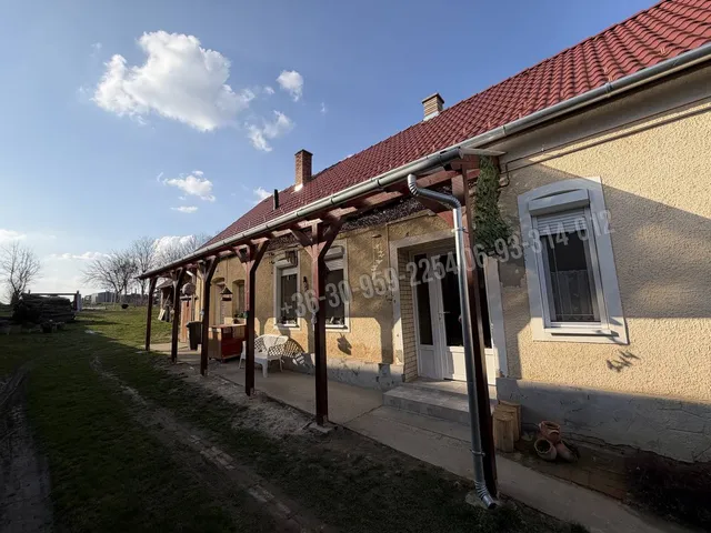 Eladó ház Kacorlak 85 nm