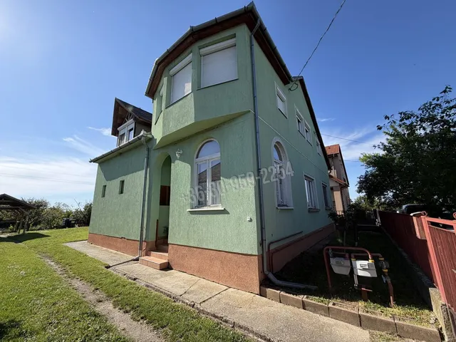 Eladó ház Sormás, Béke utca 165 nm