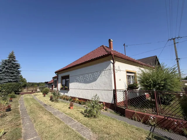 Eladó ház Belezna, Kossuth Lajos utca 146 nm