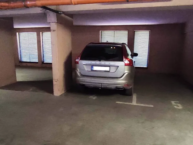 Eladó garázs Budapest XIV. kerület, Törökőr 10 nm