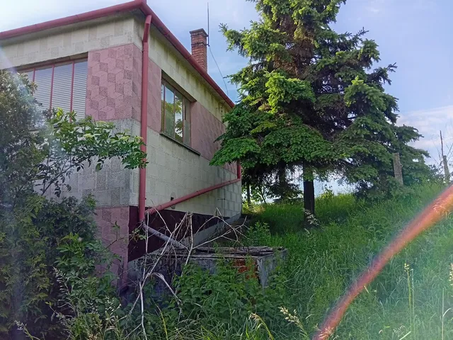 Eladó telek Baranyajenő 11990 nm