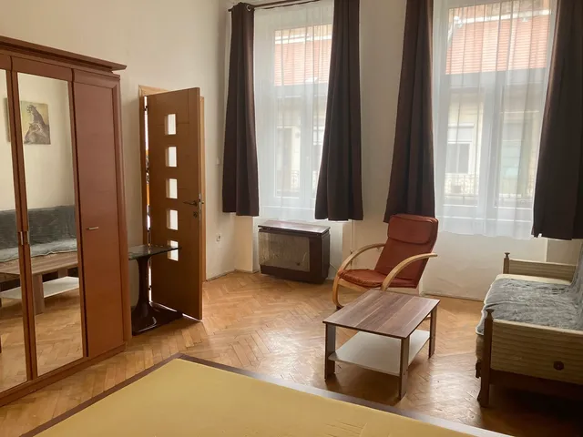 Kiadó lakás Budapest VI. kerület, Nagykörúton kívüli terület 31 nm