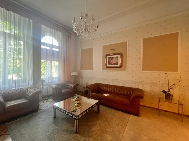 Kiadó lakás Budapest VI. kerület, Diplomatanegyed 140 nm