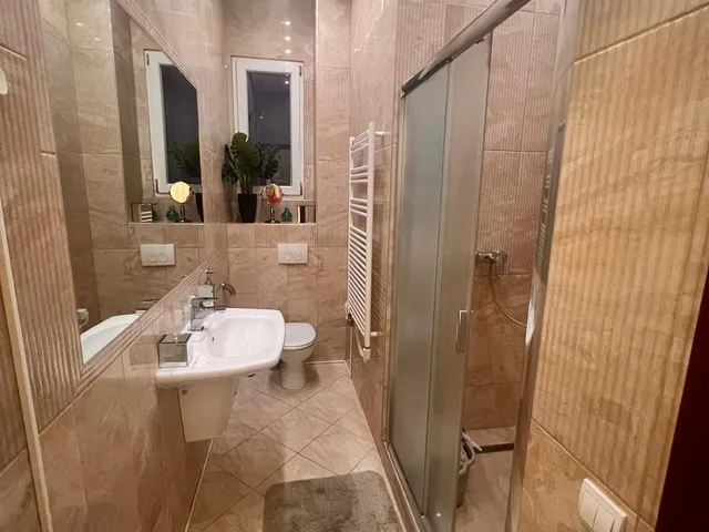Kiadó lakás Budapest VI. kerület, Diplomatanegyed 140 nm