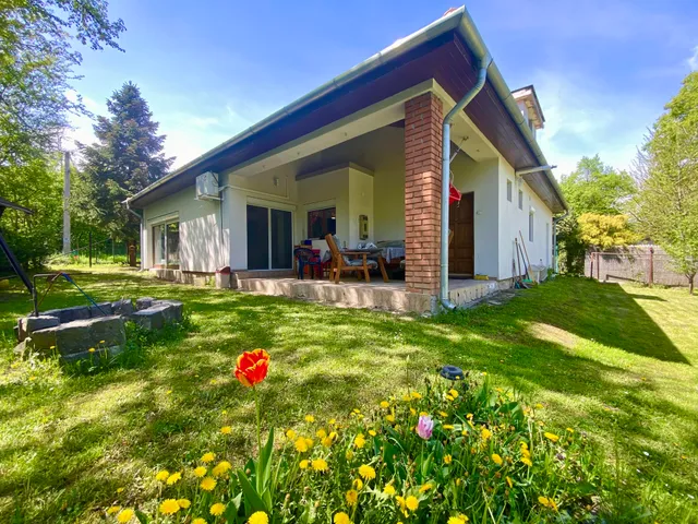 Eladó ház Tahitótfalu 181 nm