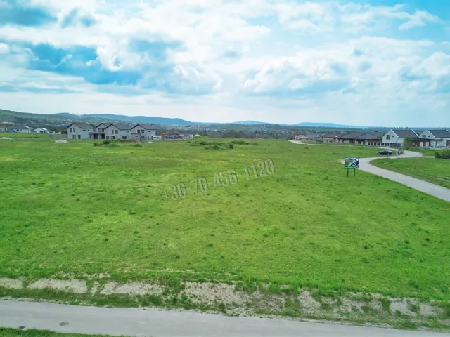 Eladó telek Budajenő, Szőlő utca 12505 nm