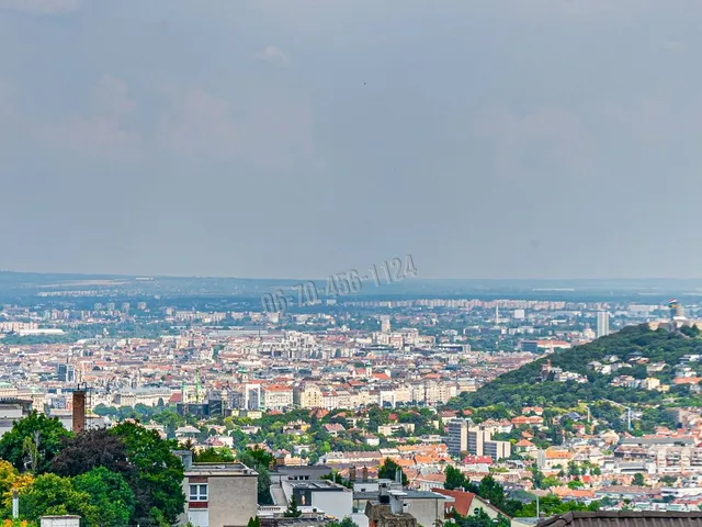 Eladó lakás Budapest XII. kerület, Orbánhegy 165 nm