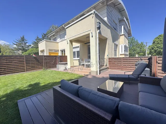 Eladó ház Budapest XI. kerület, Sasad-Sashegy XI. ker. 248 nm