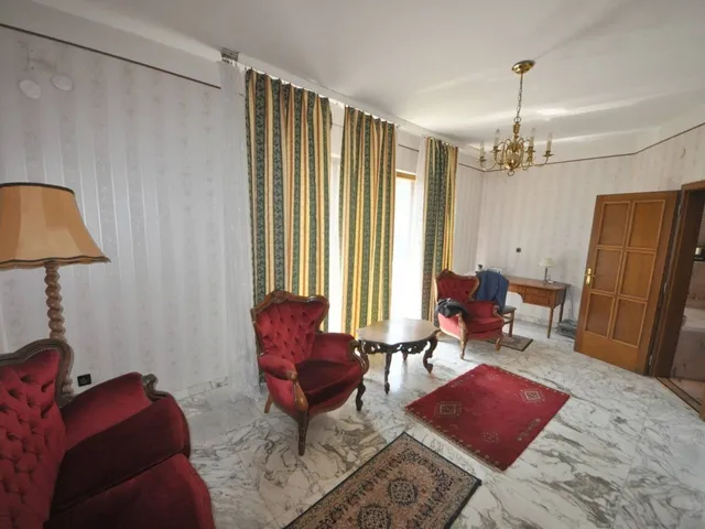 Eladó ház Budapest XII. kerület, Budakeszierdő 420 nm