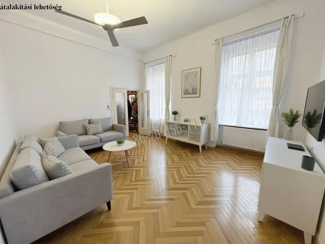 Eladó lakás Budapest V. kerület, Belváros, Október 6. u. 90 nm