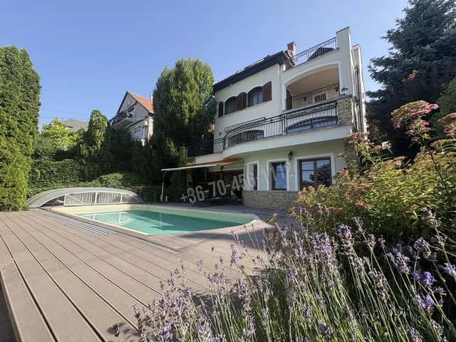 Eladó ház Budapest XII. kerület, Farkasvölgy 470 nm